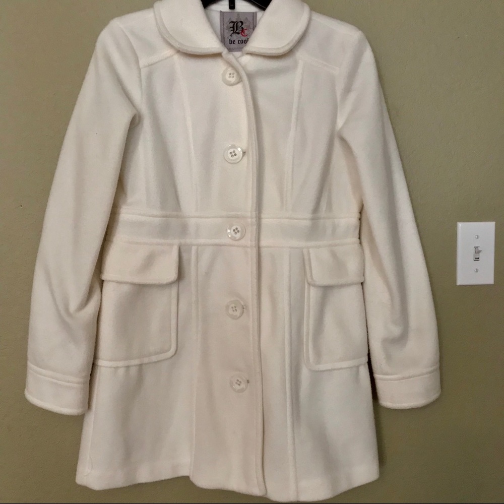 ☃️ White Winter Women’s Large Coat 🎄
